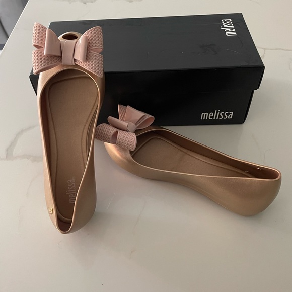 Melissa Espadrilles Size 7. - Picture 3 of 4